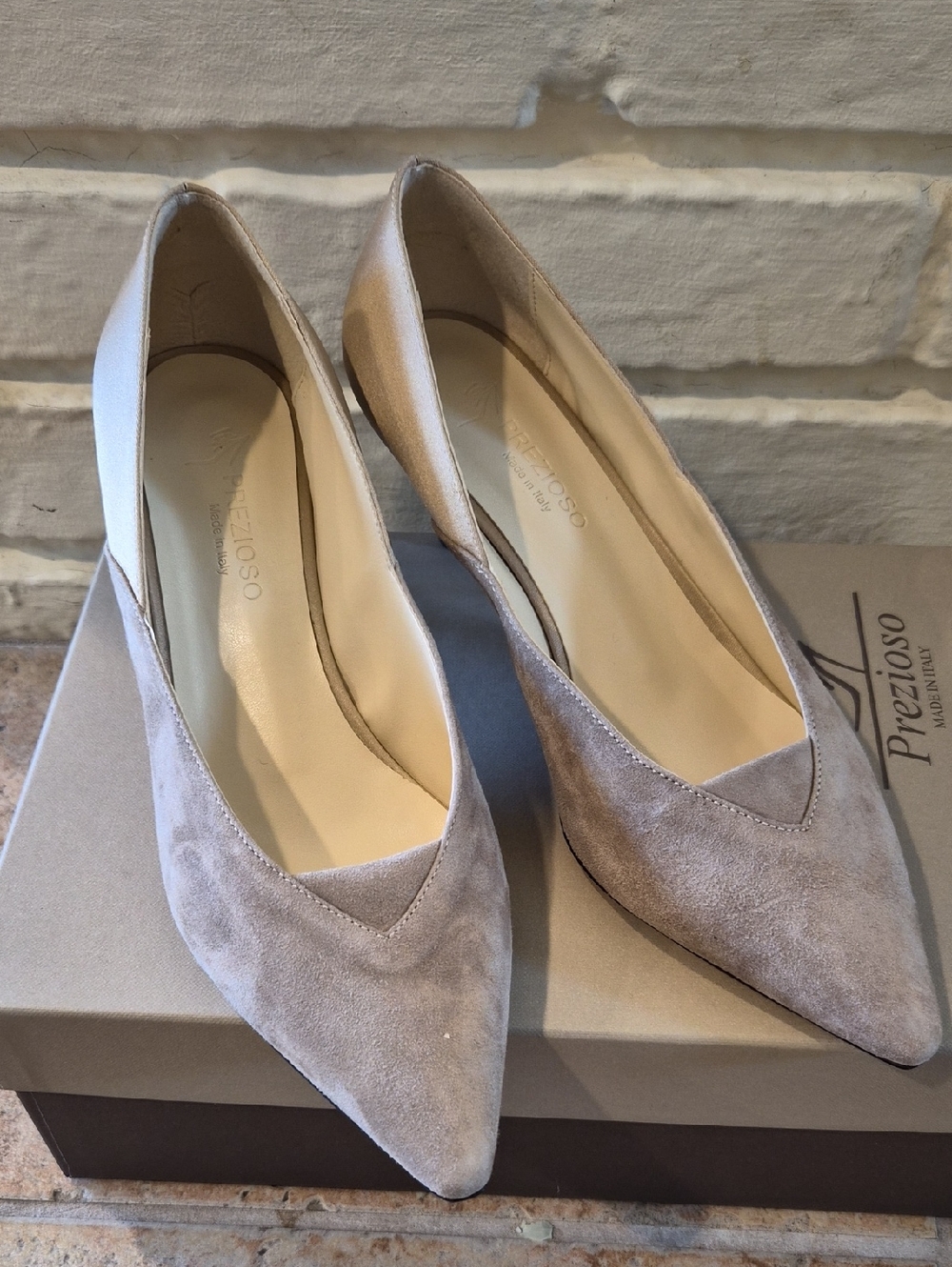 Chic Tan Suede Women's Heels